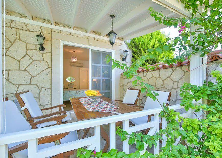 Alacati Balbadem Hotel (Adults Only) ภายนอก รูปภาพ